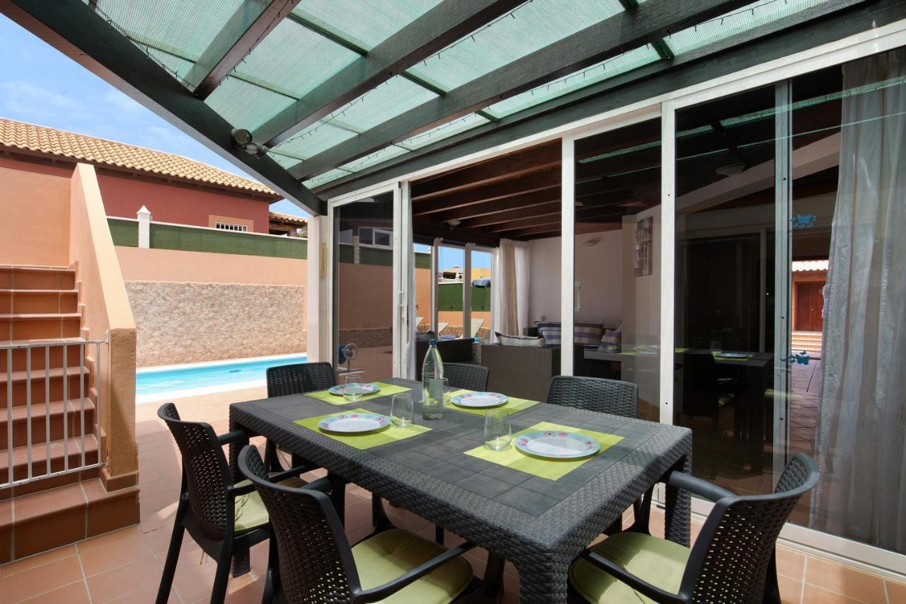 Villa Contenta Коралео Екстериор снимка