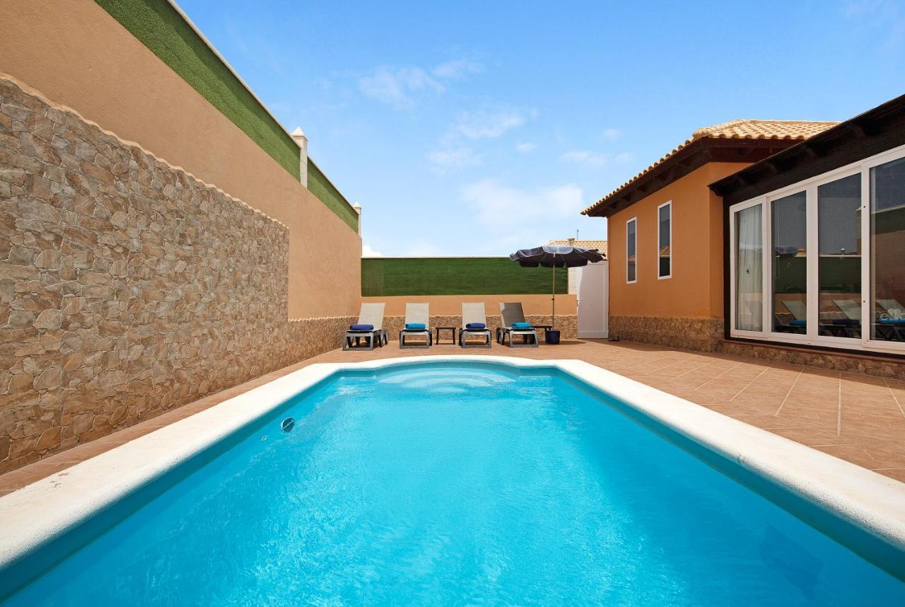 Villa Contenta Коралео Екстериор снимка